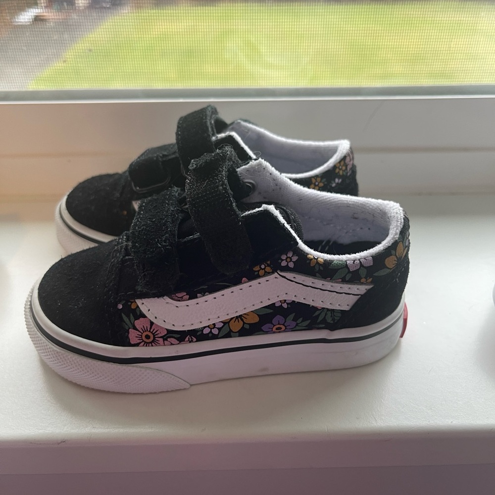 Toddler Velcro vans